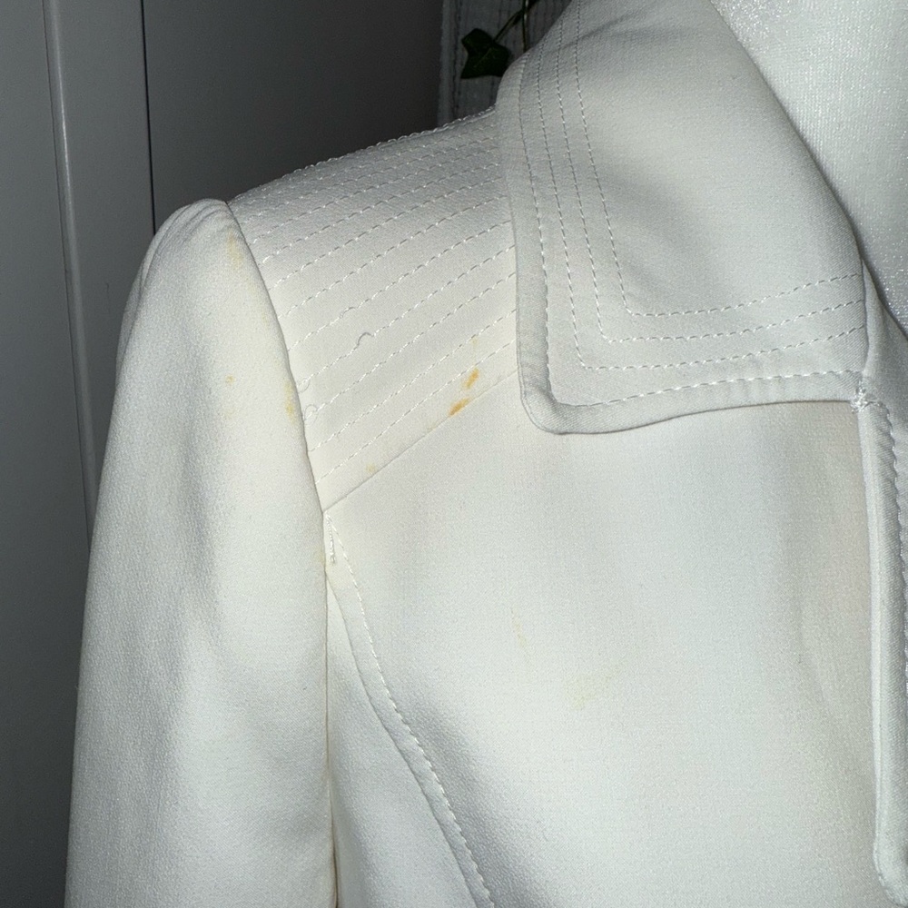 White House black market jacket - Picture 7 of 10